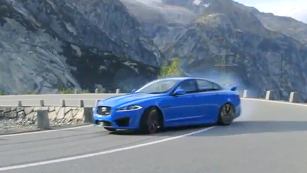 山路漂移!面包车山路漂移视频