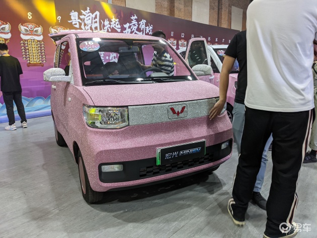 满屏的创意五菱宏光miniev改装车大比拼
