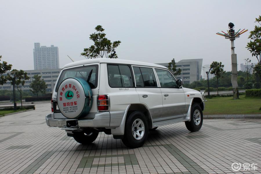 猎豹suv 猎豹黑金刚 2008款 2013款 2010款 2008款 2006款 cfa6470m3