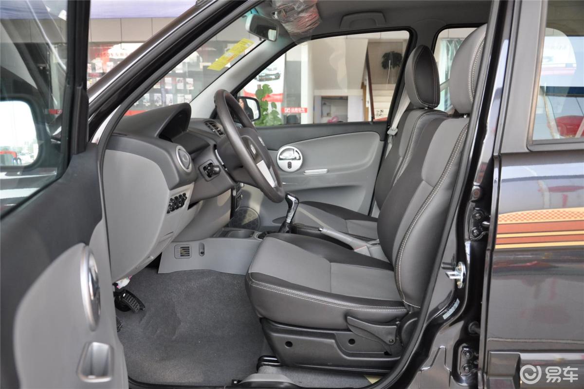 【众泰t2002013款1.3l 手动 精英型前排空间汽车图片