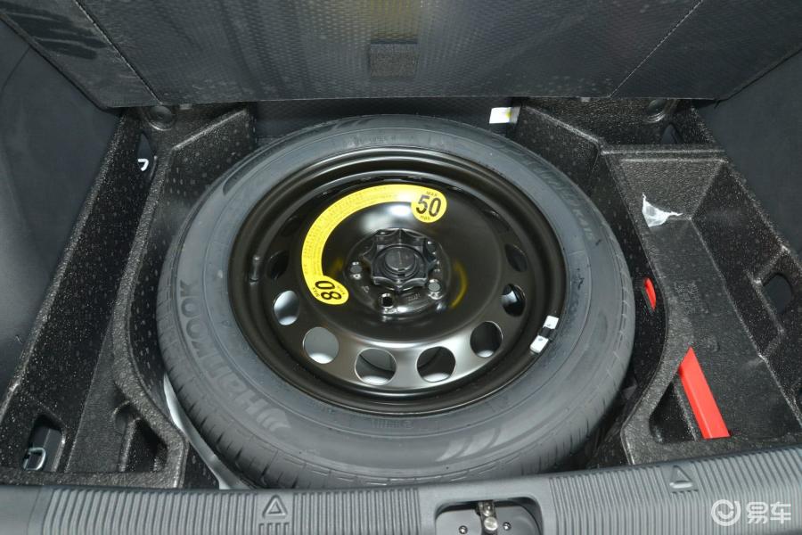 上汽大众斯柯达 yeti 2014款 2016款 2014款 1.6l 手动 炫彩版 1.