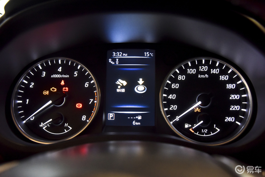 【蓝鸟2016款1.6l cvt 高能版仪表盘背光显示汽车图片