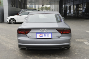 奥迪A7正车尾