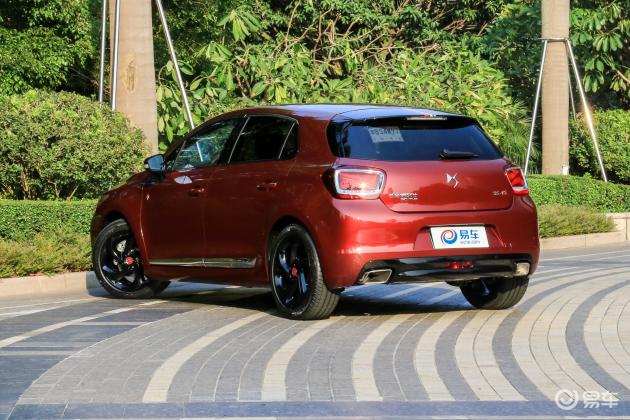 外观 侧后45度车头向左水平