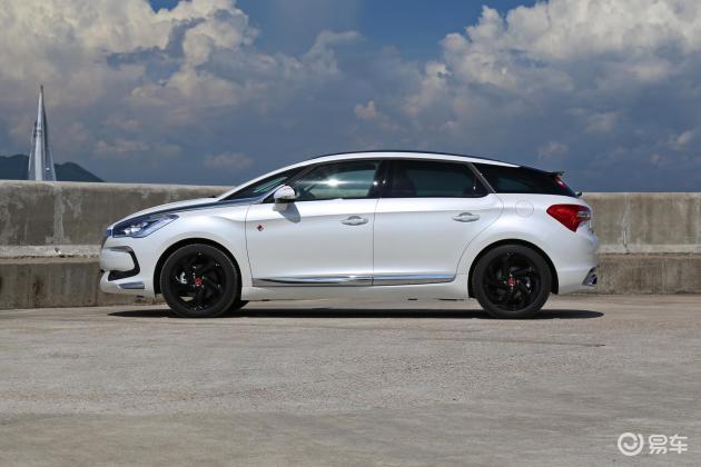 外观 正侧车头向左水平