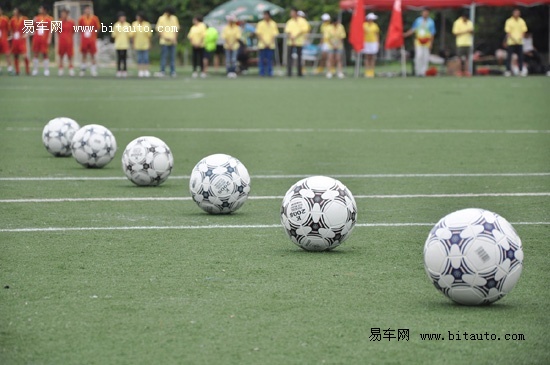 【图文】大兴汽车杯足球赛延续奥运会精彩劲爆