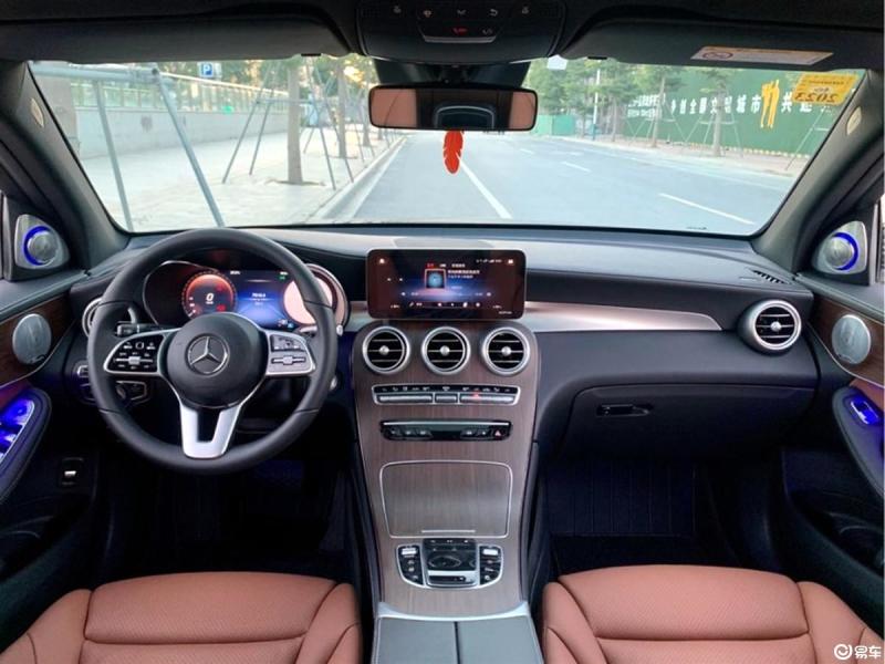 2021款奔驰glc内饰,2021款奔驰e300l内饰 奔驰glc 2021款 glc 300 l 4matic 动感型