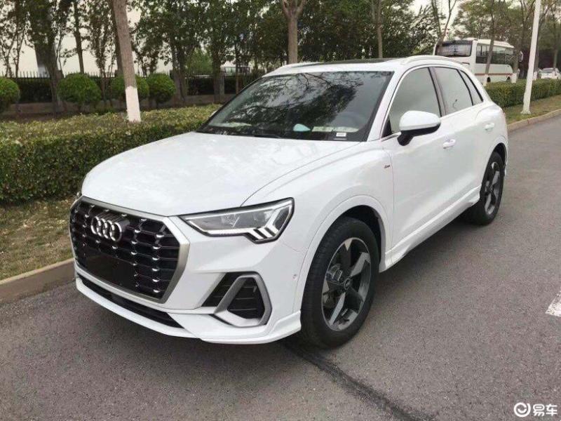 奥迪q3 2021款 35 tfsi 时尚动感型