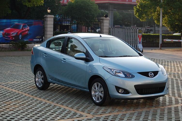 马自达2 2008款 三厢 劲翔 时尚版 1.5mt