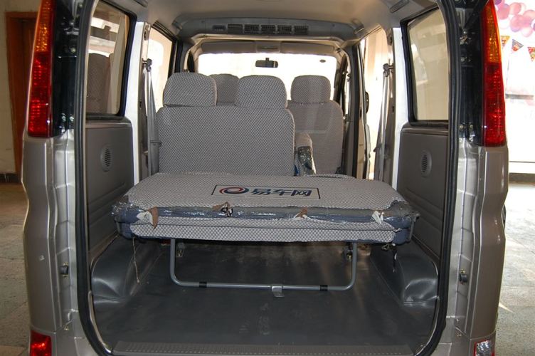 汽车图片 哈飞 路尊小霸王 全部车款 2010款 小霸王 标准型 hfj6392be