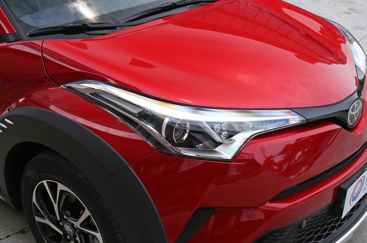 c-hr 2018款 2.0l cvt 酷越领先版