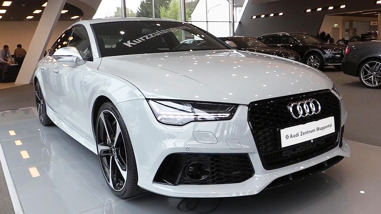 2016款奥迪rs7配全新矩阵大灯