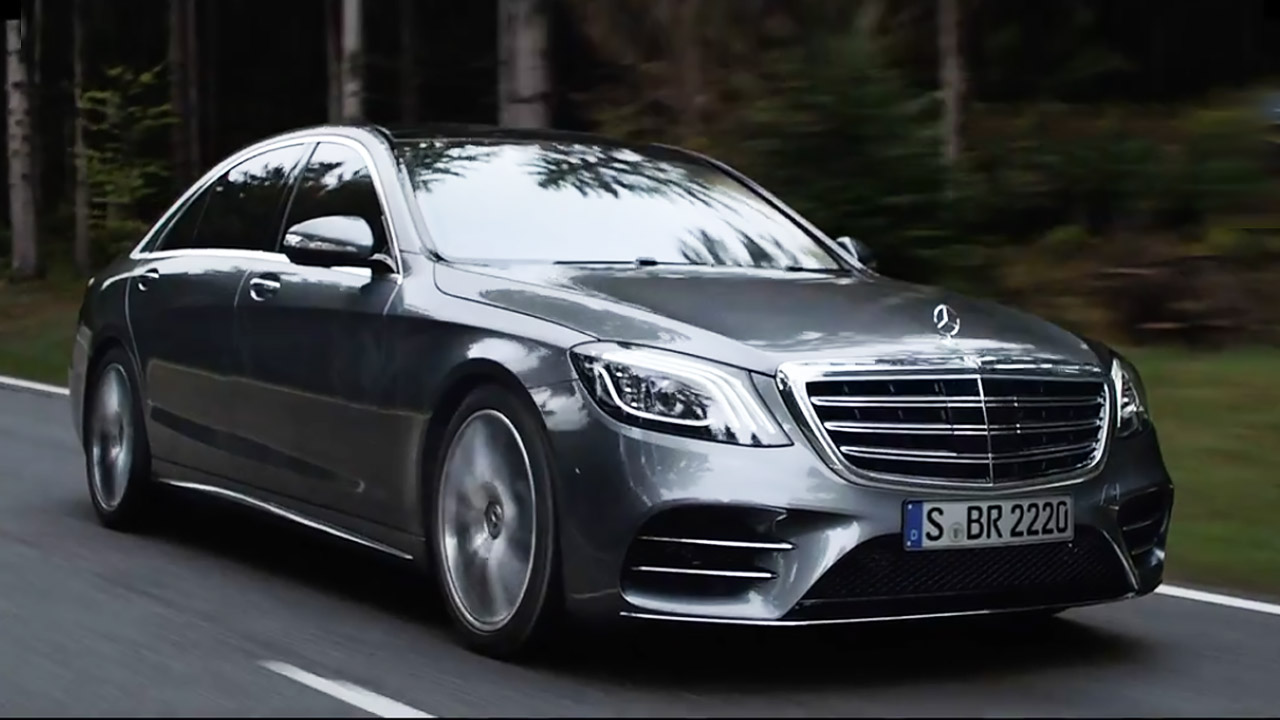 全新奔驰s级自动代客泊车放心停