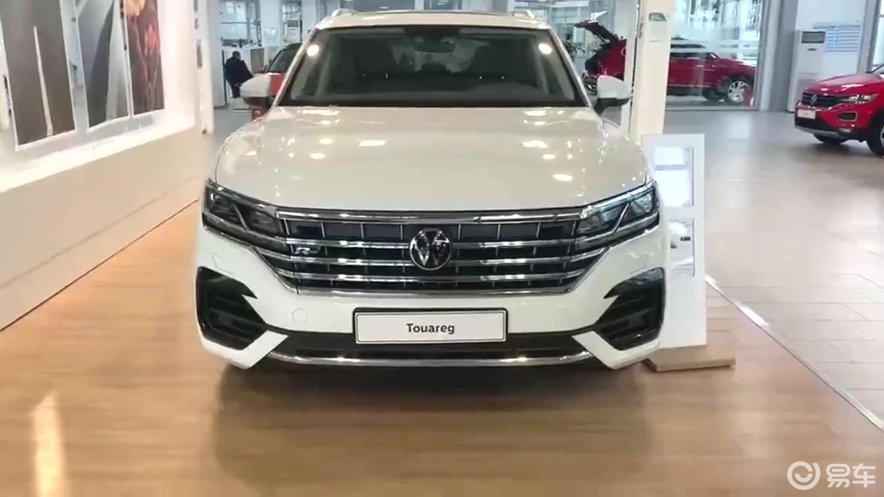 2021款大众途锐到店实拍