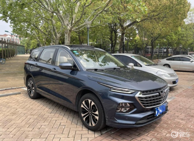 用真实故事教你选一台精品车五菱凯捷舒适大四座车