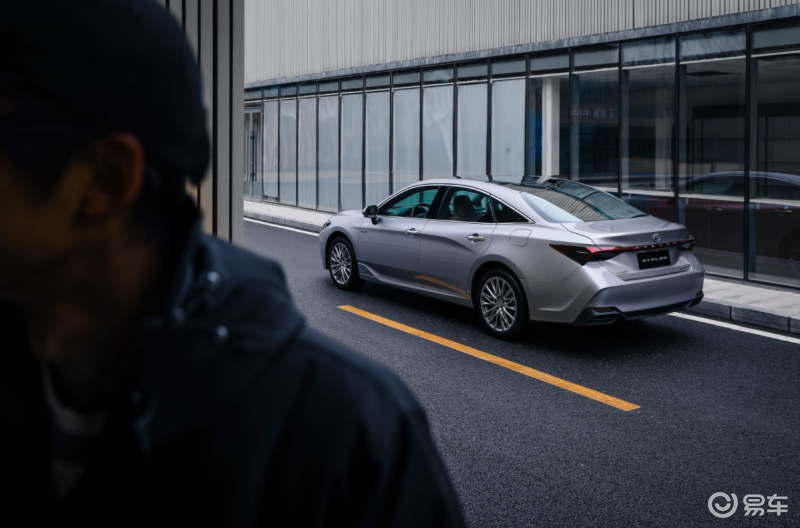 亚洲龙油电混合试驾