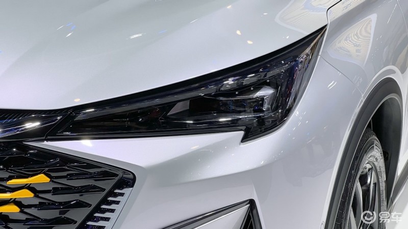 长安欧尚x5 plus大灯-车身-内部空间-易车