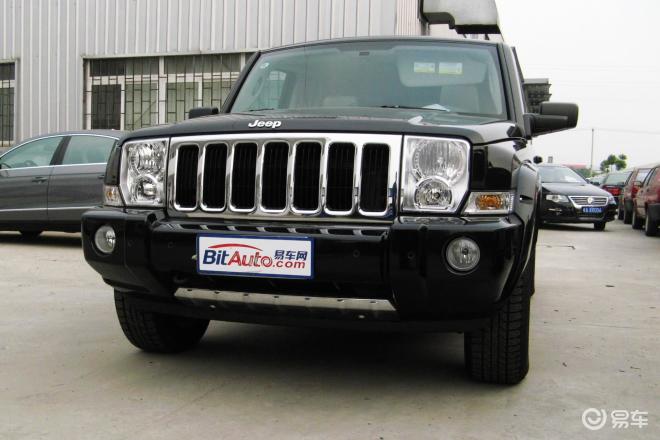 指挥官(进口) 5.7l hemi指挥官外观易车网独家图片,谢绝其他媒体转载!