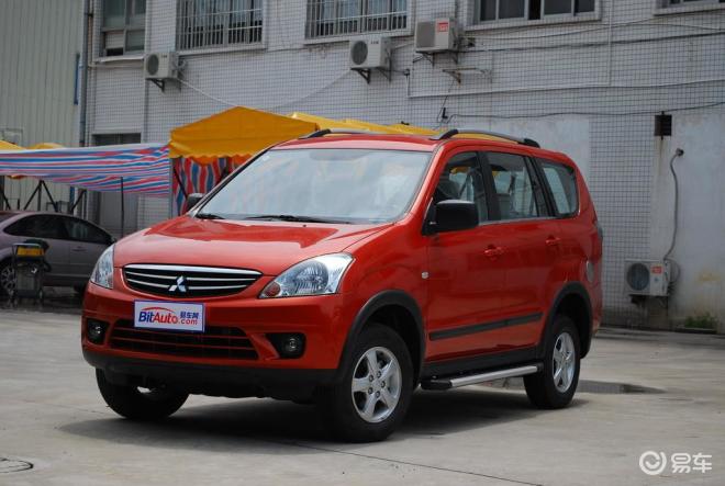 君阁手动挡 七座 豪华型君阁外观易车网独家图片,谢绝其他媒体转载!