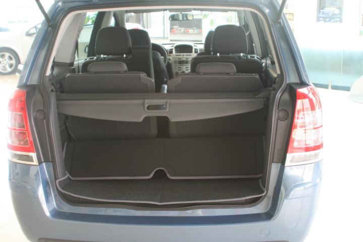 【赛飞利2006款新欧宝赛飞利空间汽车图片-汽车图片大全】-易车