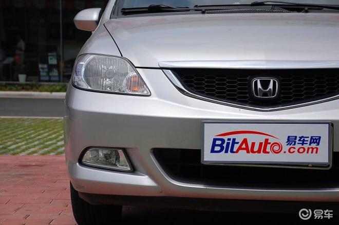 5l手动舒适版思迪 外观易车网独家图片,谢绝其他媒体转载!