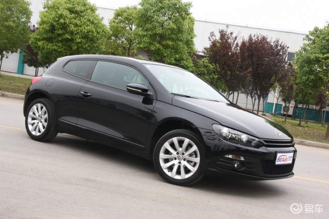 4 tsi 风尚版尚酷外观