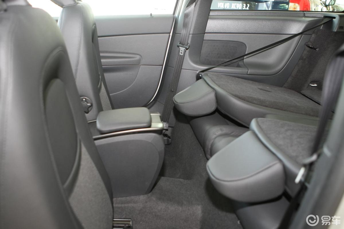 【沃尔沃c302006款2.4i空间汽车图片-汽车图片大全】-易车