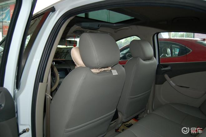 6mt精英型奇瑞a3两厢空间易车网独家图片,谢绝其他媒体转载!