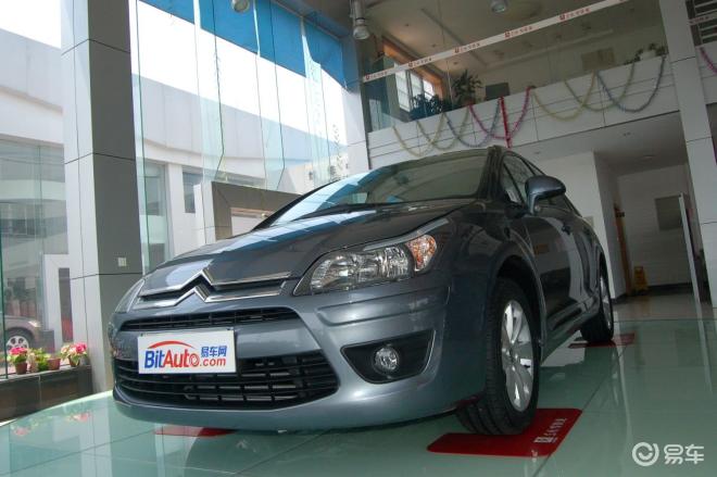 图库 汽车图片 雪铁龙 东风雪铁龙 世嘉三厢 660_439