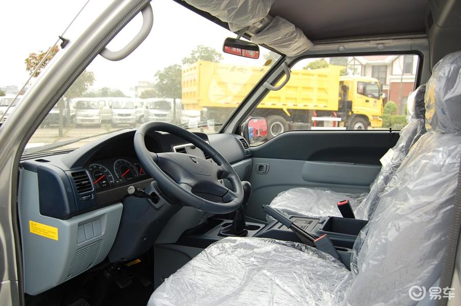 【得利卡2009款创业先锋系列 舒适型 11座内饰汽车图片-汽车图片大全