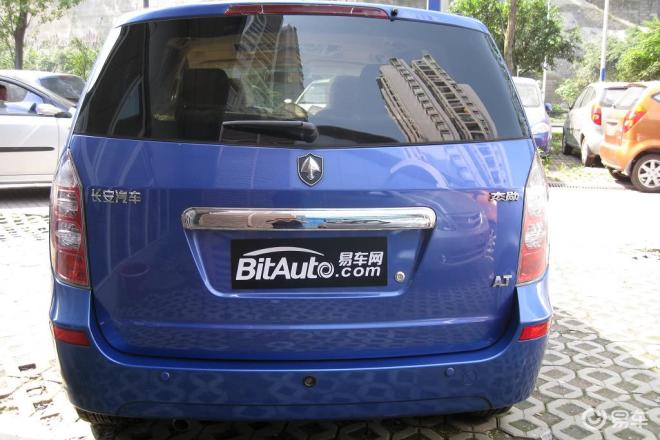 0l at舒适型杰勋 2.0l自动舒适型易车网独家图片,谢绝其他媒体转载!