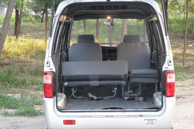 五菱之光6400bvf基本型加长版(空调)五菱之光空间