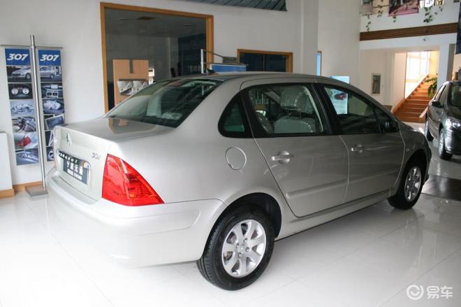 标致307三厢舒适版1.