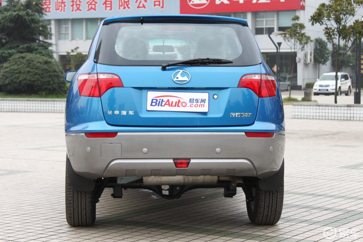 【猎豹cs72009款cfa6420ap 四驱舒适型侧后45度车头向右水平汽车图片