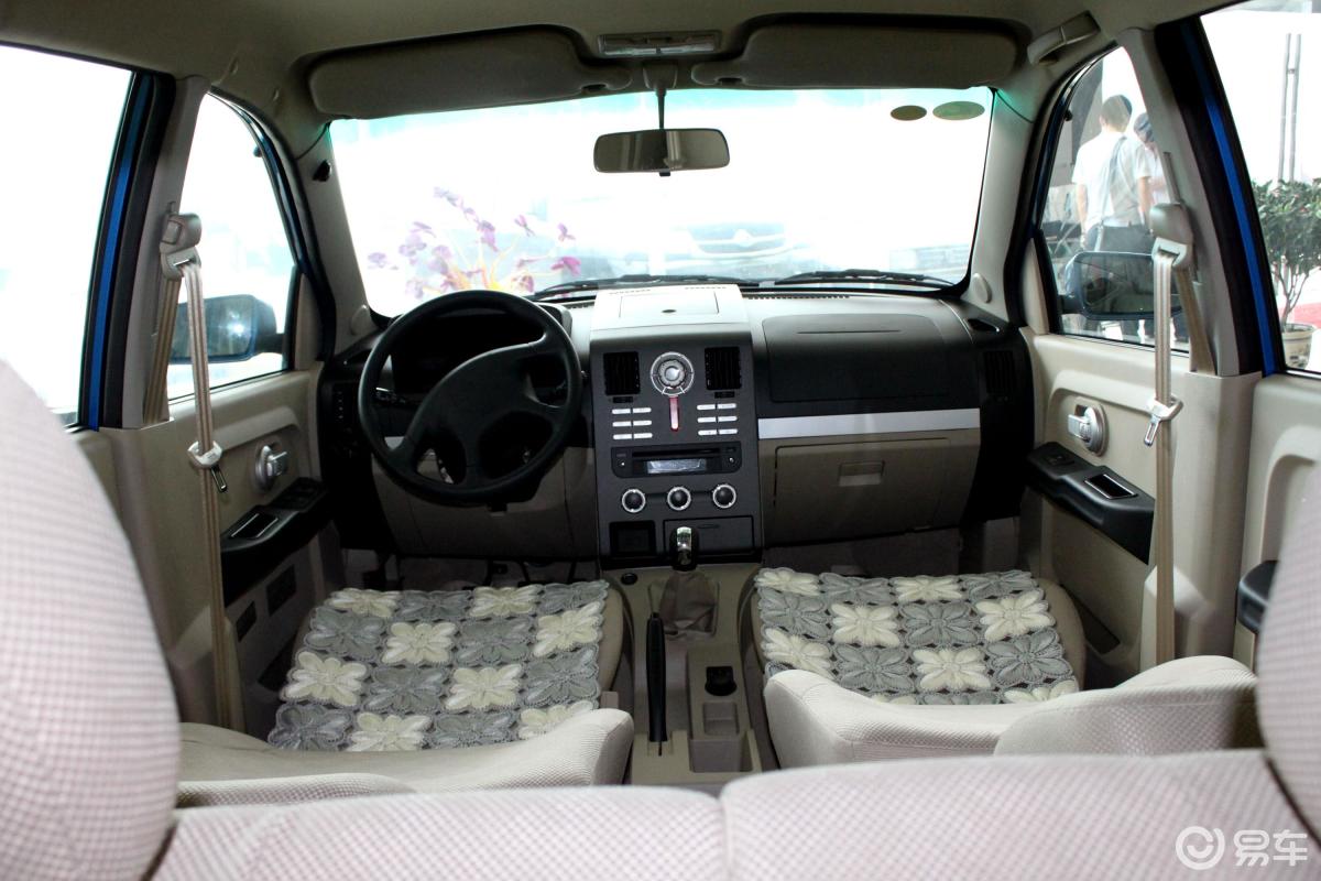 【猎豹cs72009款cfa6420ap 四驱舒适型内饰汽车图片-汽车图片大全】