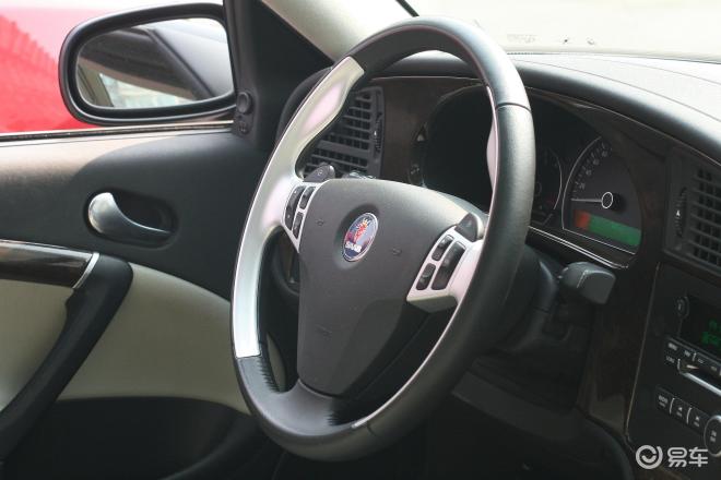 3ts萨博9-5内饰易车网独家图片,谢绝其他媒体转载!