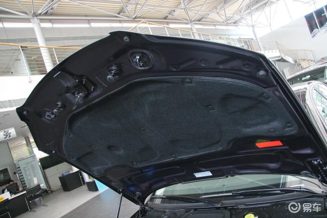 奥迪a8l(进口) 2.8fsi 豪华型a8l内饰