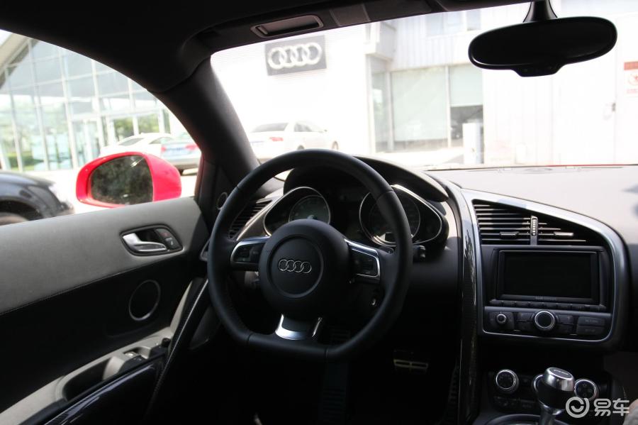 【奥迪r82008款4.2l fsi quattro内饰汽车图片-汽车图片大全】-易车网