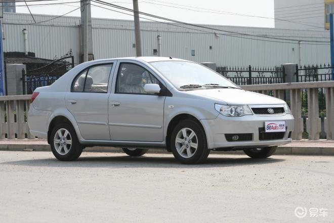 威志三厢 1.5 精英型国三obd威志外观