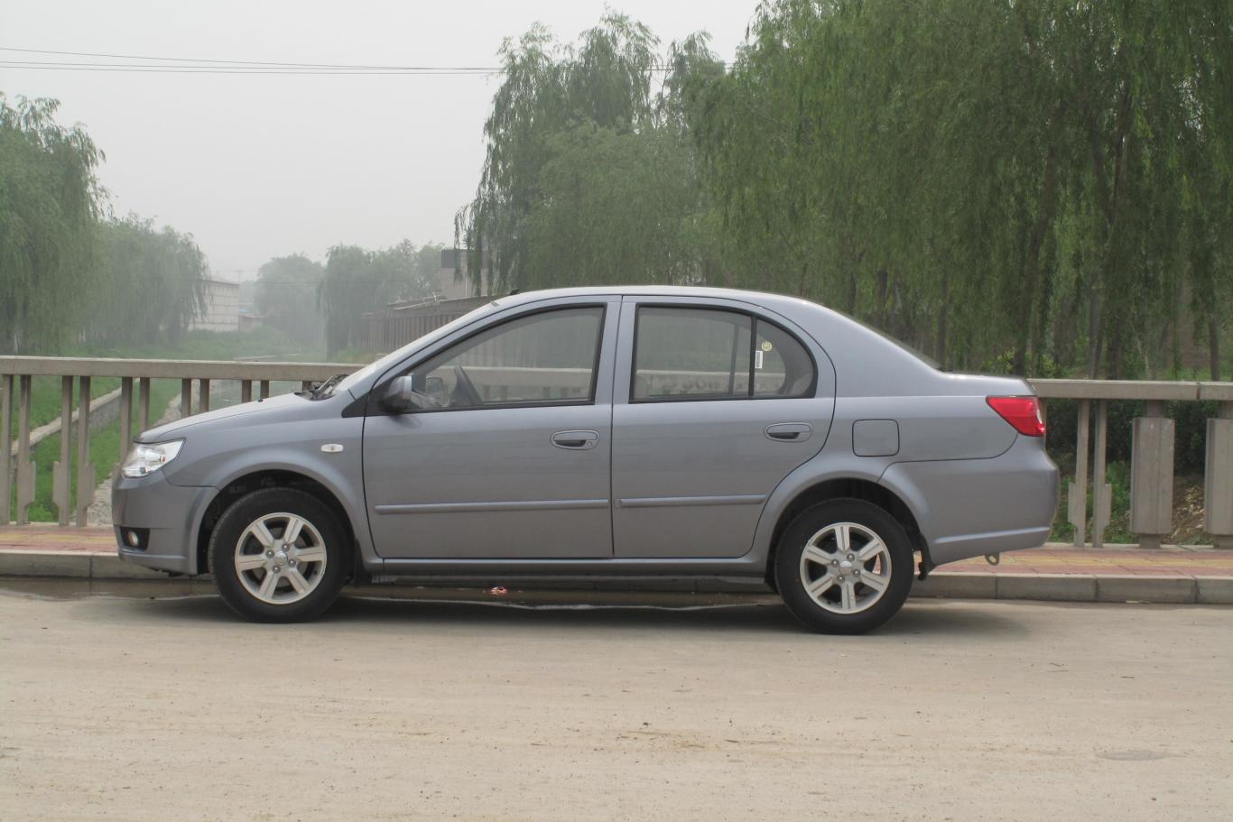 威志三厢 1.5 精英型国三obd外观