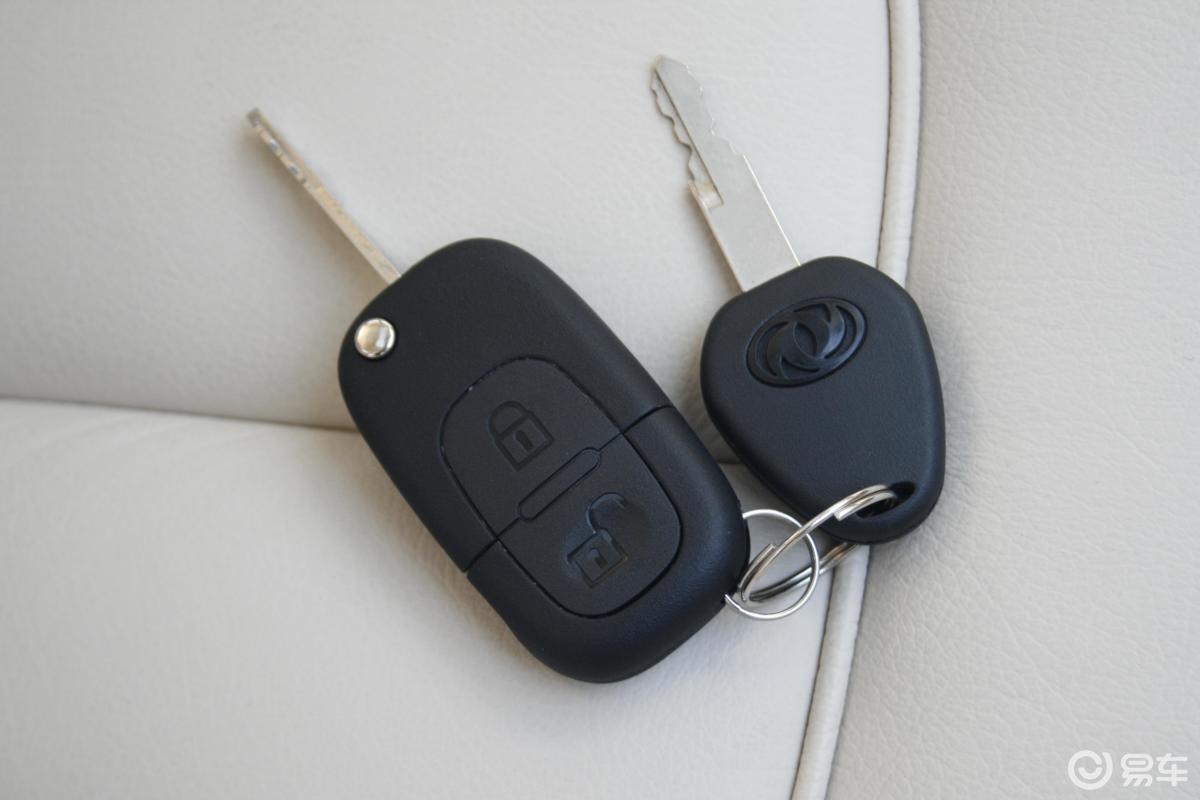 【风神s302009款navi型钥匙汽车图片-汽车图片大全】-易车