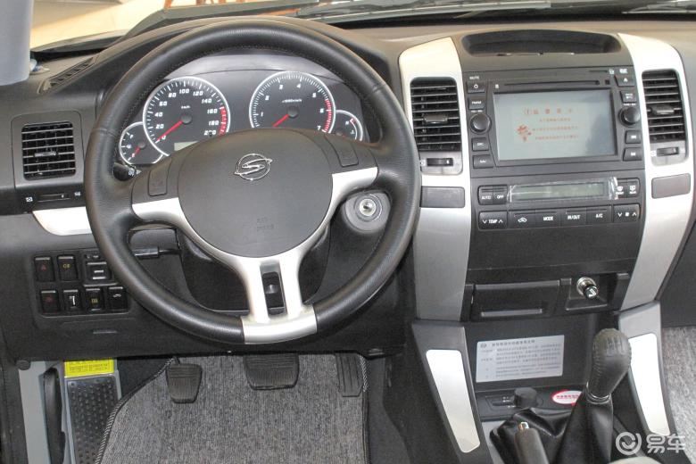 汽车图片 双环 sceo 2005款 hbj6472y 2.4l 汽油四驱 豪华 780_520