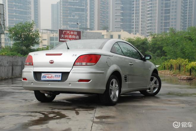 比亚迪s8 尊贵型(自动)比亚迪s8易车网独家图片,谢绝其他媒体转载!