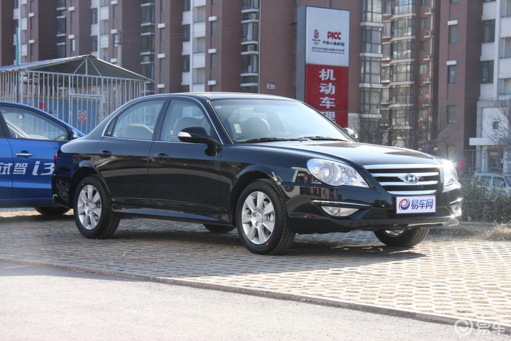 名驭2.0升自动舒适版外形(620/825)