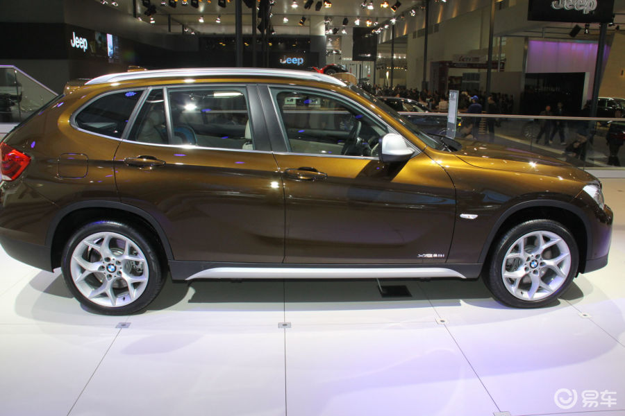 【宝马x12010款xdrive28i汽车图片-汽车图片大全】-易车网