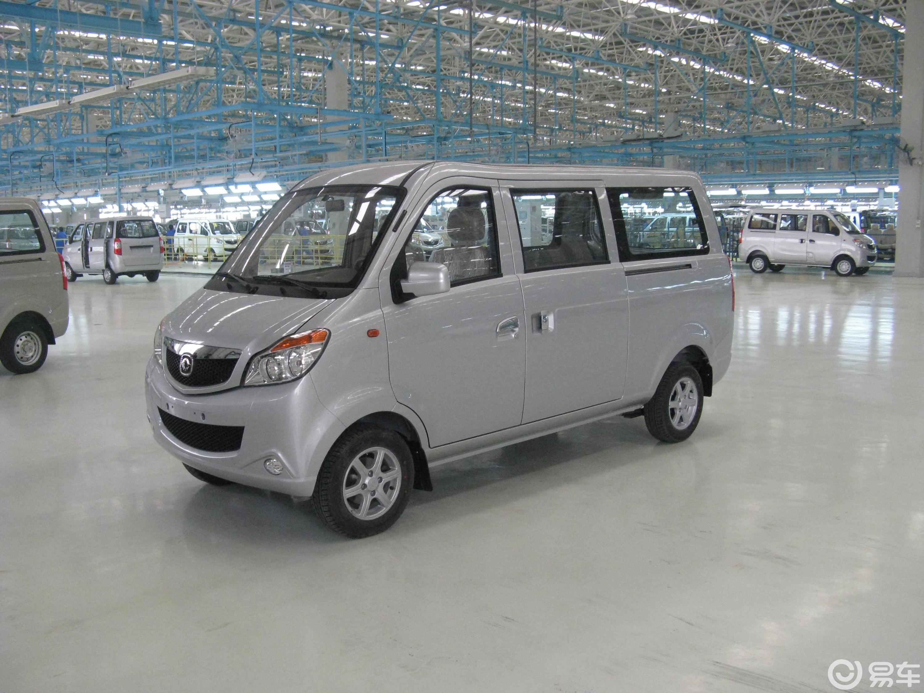 【福仕达鸿达2009款豪华型汽车图片-汽车图片大全】-易车