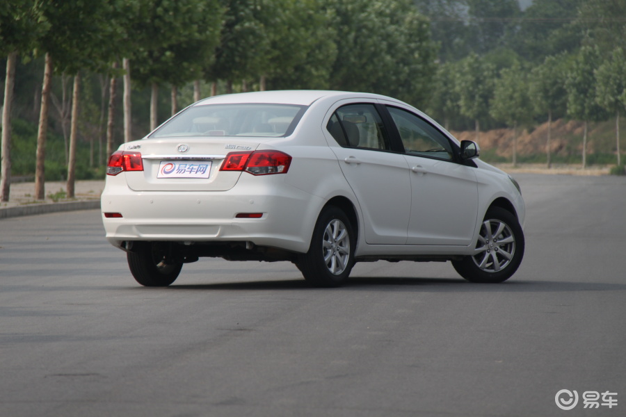 看过腾翼c30的人还看过