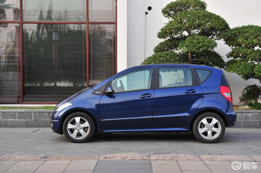 【奔驰a级2011款a160外观汽车图片-汽车图片大全】-易车网