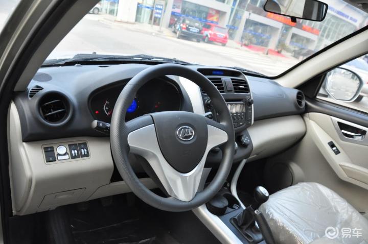 力帆x60 1.8l 手动 标准型力帆suv内饰