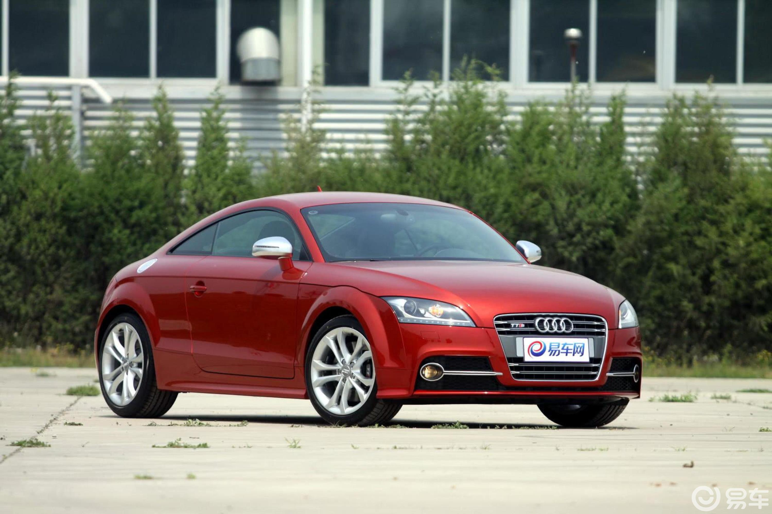 2011款 tts coupe 2.0 tfsi quattro s tronic